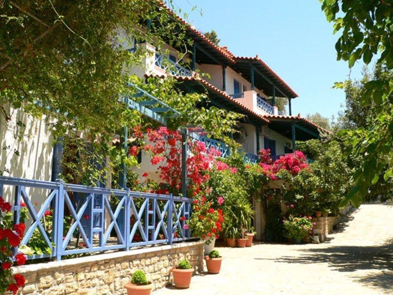Blue Horizon Apartments Votsalakia  外观 照片